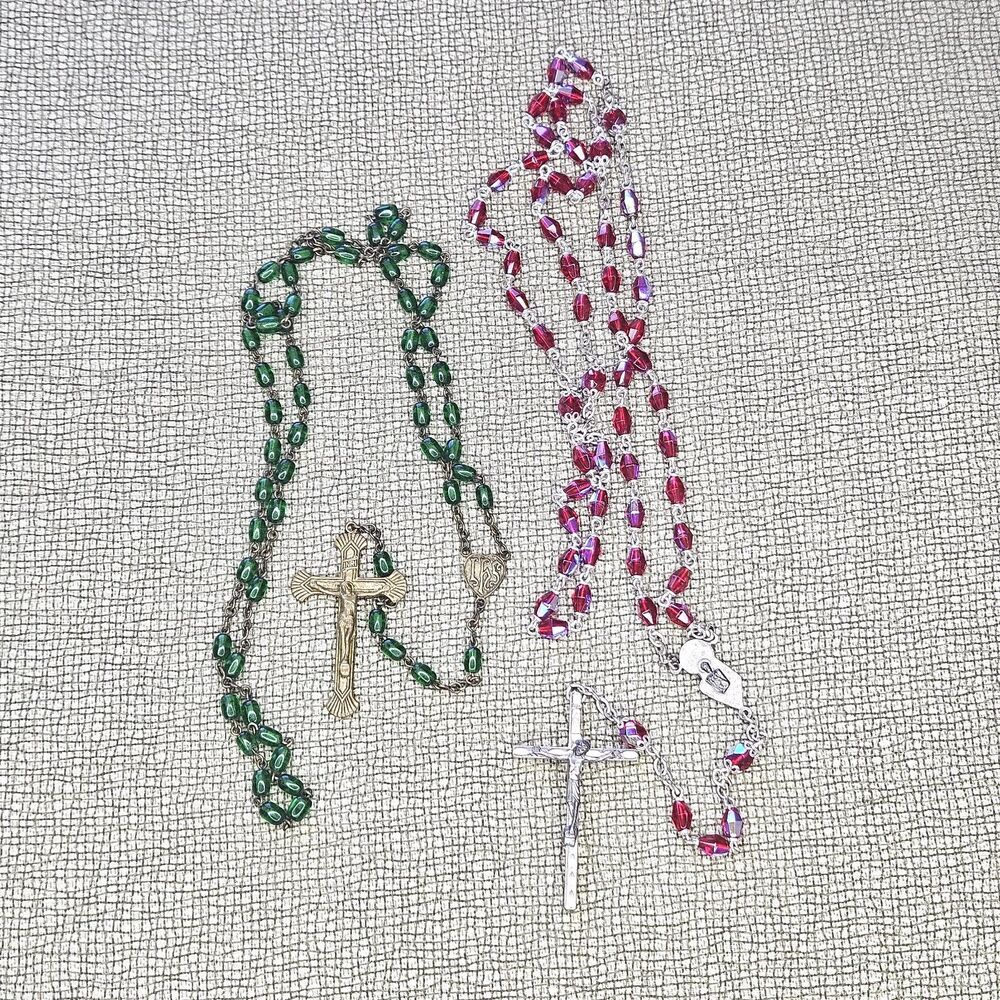 Lot of 2 VTG Glass Bead Rosary Metal Crucifix Emerald Green, Iridescent Red